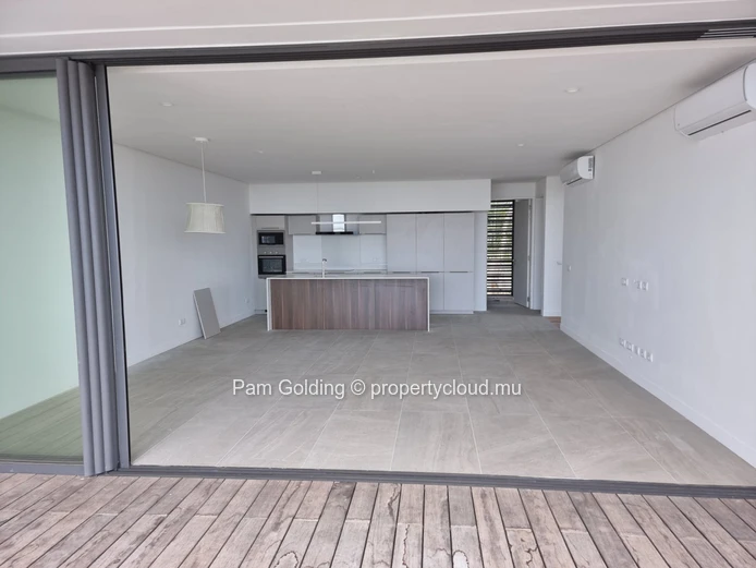 New 3 bedroom luxury townhouse for rental on the West Coast. (Sole Mandate)