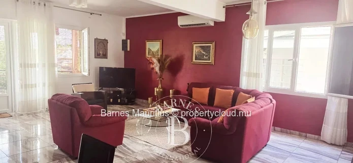 FLIC EN FLAC - Villa Familiale en 2 Parties - 7 Chambres