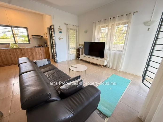 Appartement meublé au rez-de-chaussée à louer à Mon Choisy