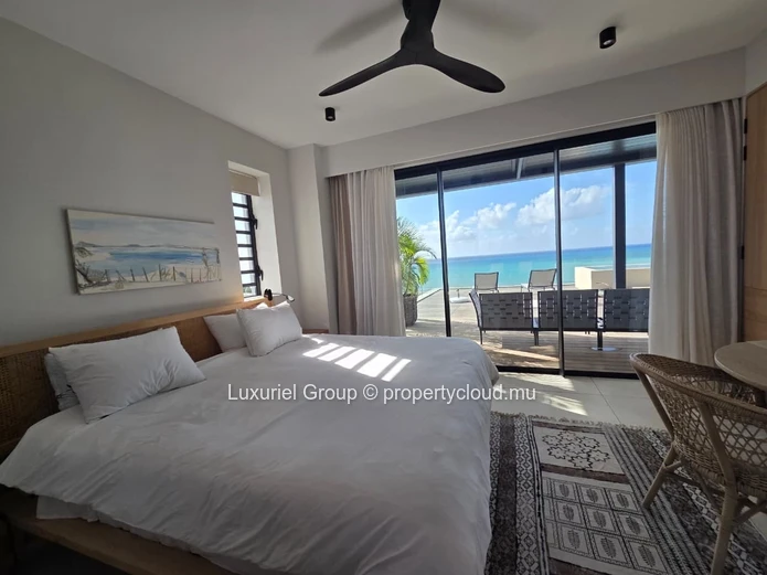  Penthouse d’Exception à Louer – Pointe aux Canonniers