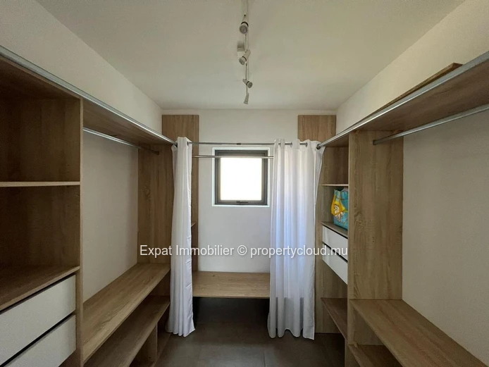 Villa moderne 3 chambres en résidence sécurisée – À louer à Péreybère