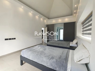4 Bedroom Villa