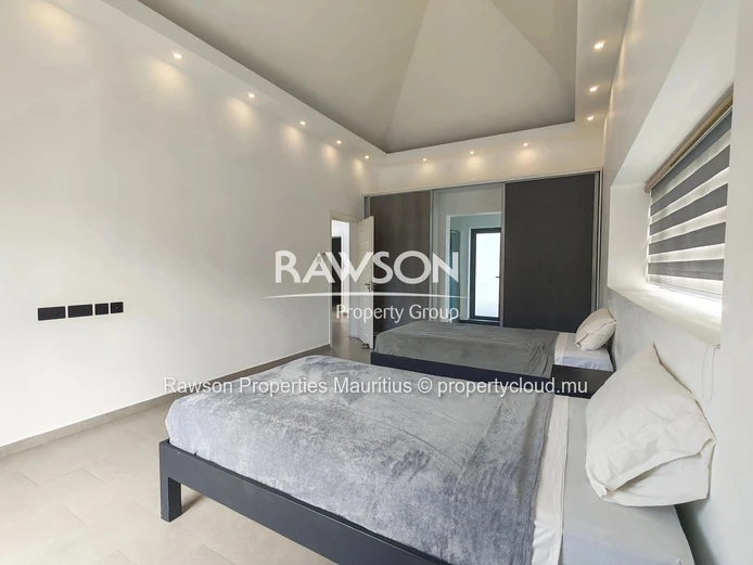 4 Bedroom Villa | Private Pool | Secure Residence | Pereybere