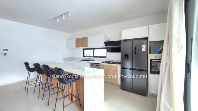 Appartement de 3 chambres en vente à Trou aux Biches, à deux pas de la plage !