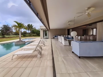 4 Bedroom Villa