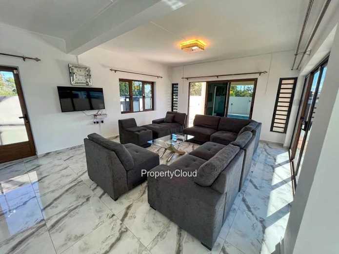 À Louer | Villa Moderne De 4 Chambres | Petit Raffray