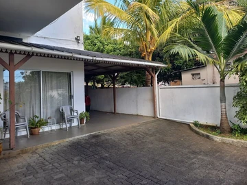 8 Bedroom House