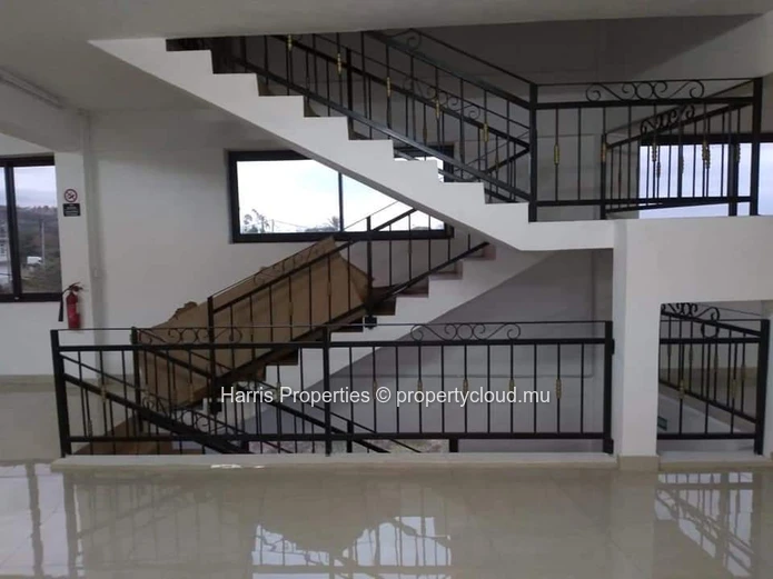 Espace commercial à louer à Khoyratty