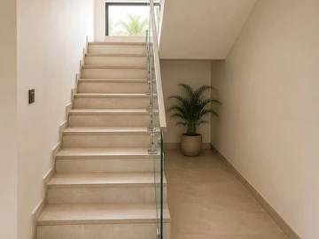 5 Bedroom Townhouse, Duplex