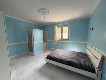 8 Bedroom House