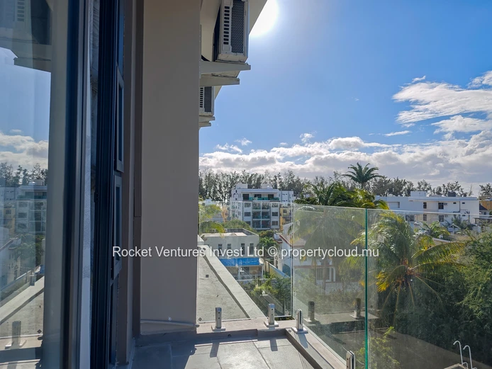 NEW Penthouse 3 chambres, Ouest, Flic en Flac (nouveau complexe résidentiel)