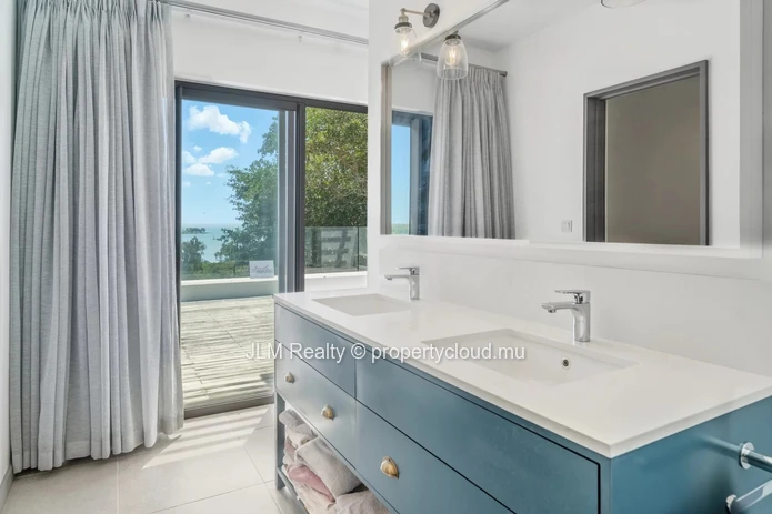 Penthouse avec vue mer à louer à St Antoine, Île Maurice