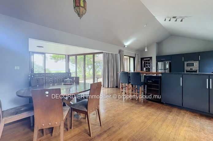 Villa for Sale – Hillside, Belle Vue Harel