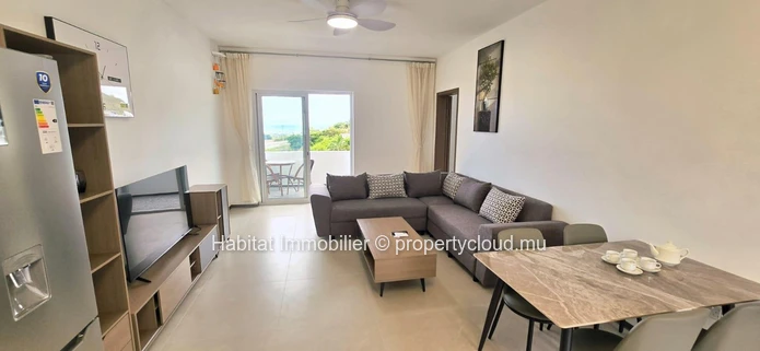 To rent : Stunning furnished and equipped apartment of 95 m² located in Sorèze