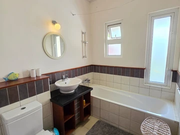 Townhouse, Duplex de 2 Chambres