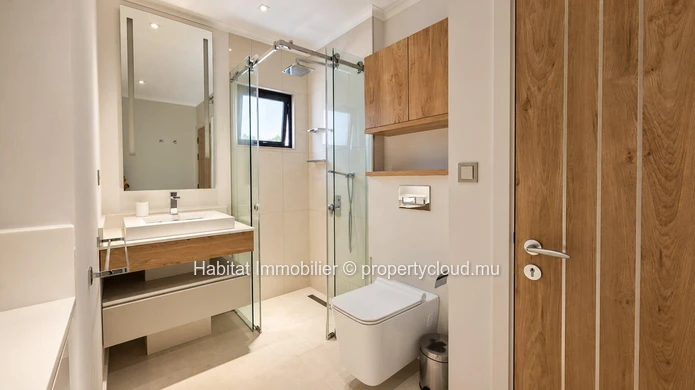 To rent: Villa of 100 m² in Cap Marina Residence in Cap Malheureux