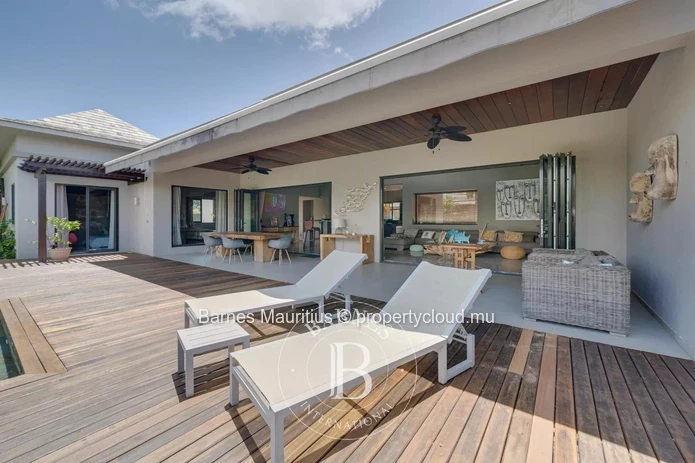 GRAND BAIE - Villa high standing - 5 bedrooms