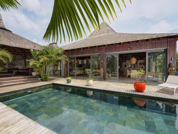 4 Bedroom Villa