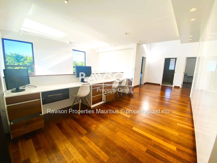 5 Bedroom Villa For Sale In Grand Gaube