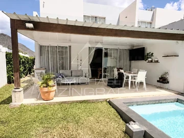 3 Bedroom Townhouse, Duplex