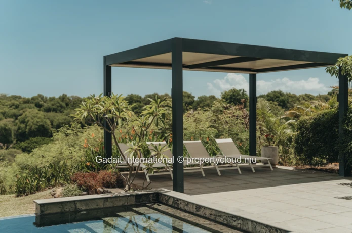 Location courte durée – Villa de haut standing avec piscine à débordement au Domaine Akasha, Ouest de l'Île Maurice