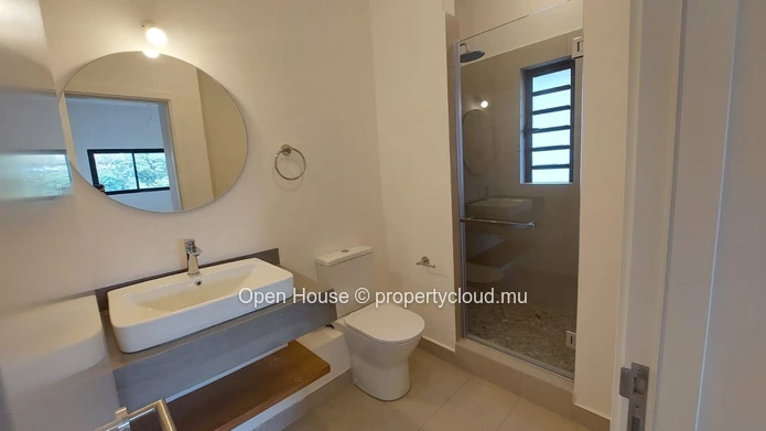Appartement 2 chambres à vendre à Beau Plan avec piscine commune