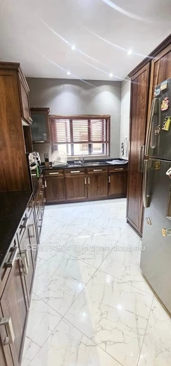 3 Bedrooms Furnished Ground Floor House for Rent – Morcellement Au Bout du Monde, Ebène