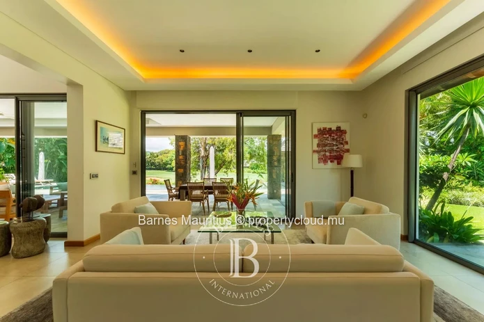 Anahita Golf Resort – Villa 5 chambres avec vue exceptionnelle sur le golf