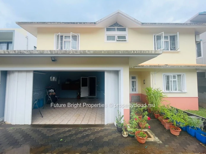 Property for Sale House Flic en Flac
