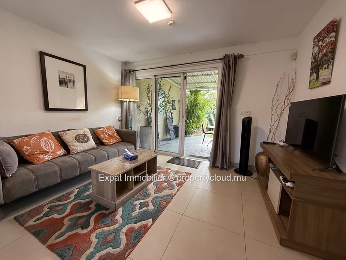 Appartement 3 Chambres Avec Jardin Privatif & Accès Direct À La Piscine – Résidence Sécurisée