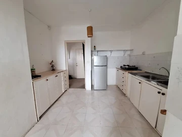 4 Bedroom Apartment