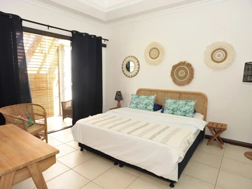 4 Bedroom Villa