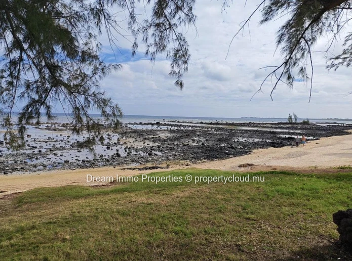 Location Appartement En Front De Mer Avec Accès Plage A Pte Aux Biches – Ile Maurice