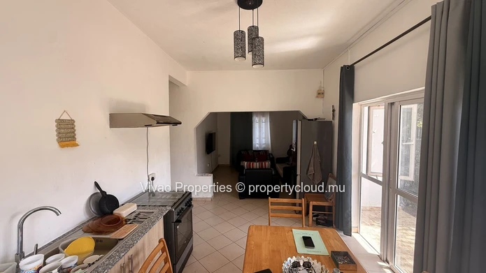 Maison de 5 chambres à vendre à Pointe aux Sables avec jardin