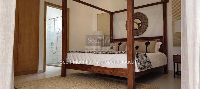 Grand Baie Gem: Stylish Villas with Private Pool
