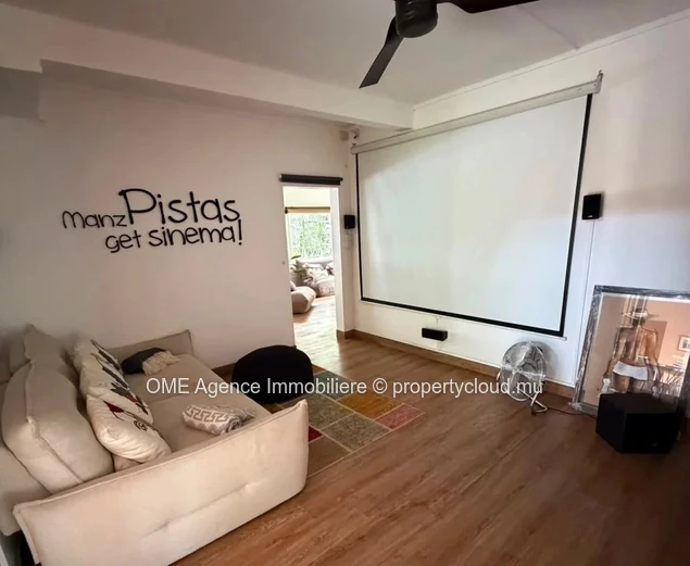 Beautiful Furnished Family Home | Pool, Cinema Room & Included Services