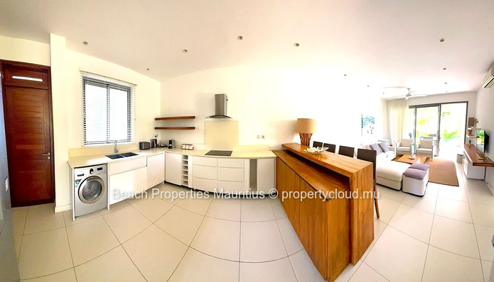 Luxury Waterfront Apartment for Rent | La Balise Marina, Black River