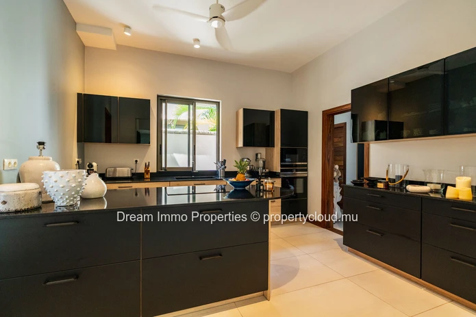 Villa contemporaine de 3 chambres directement sur le golf Heritage Villas Valriche à Bel Ombre – Ile Maurice