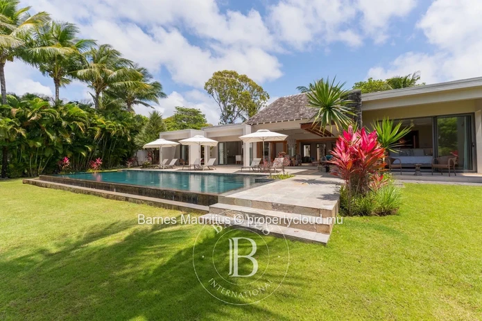 ANAHITA GOLF RESORT – Villa 4 chambres avec vue sur le golf