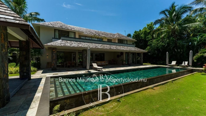 Anahita Golf Resort – Villa 5 chambres avec vue exceptionnelle sur le golf