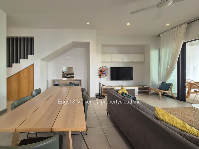 Fully Furnished 3 bedroom Duplex in Waterfront Residence