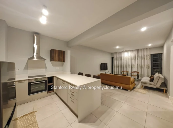 Apartment for Rent - 2 Bedrooms, Cascavelle, West