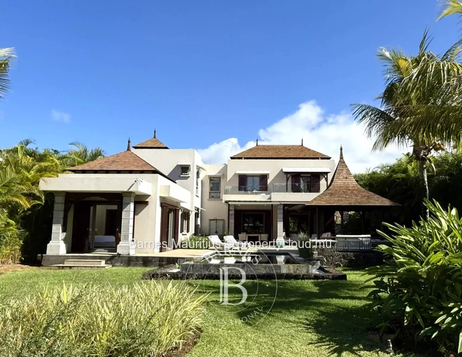 BEL OMBRE - Villa on Golf Course - 3 Bedrooms