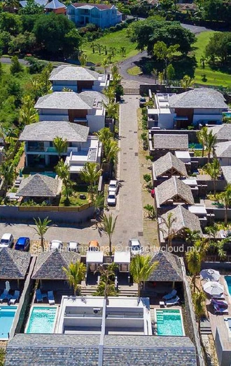 Stunning Villa PDS with Private Pool in Rivière Noire! 3 beds, furnished, close to amenities & golf course. Don't mis...