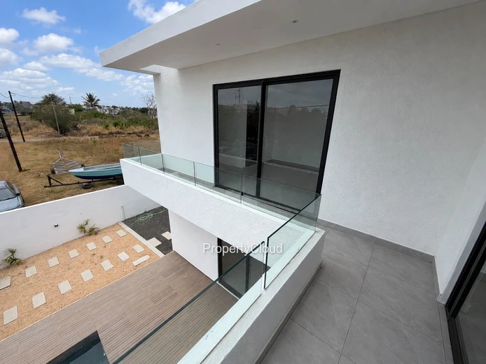 À Vendre | Villa Privée Avec Piscine | Trou-Aux-Biches | À Proximité De L’Une Des Plus Belles Plages De L’Île Maurice...
