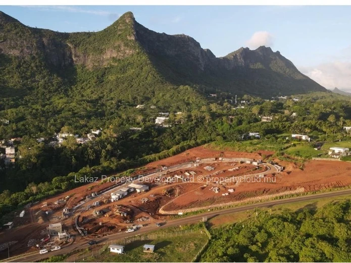 Residential Land in Moka Centre - Open to Foreign Buyers!