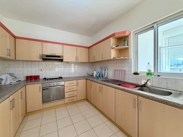 4 Bedroom Apartment