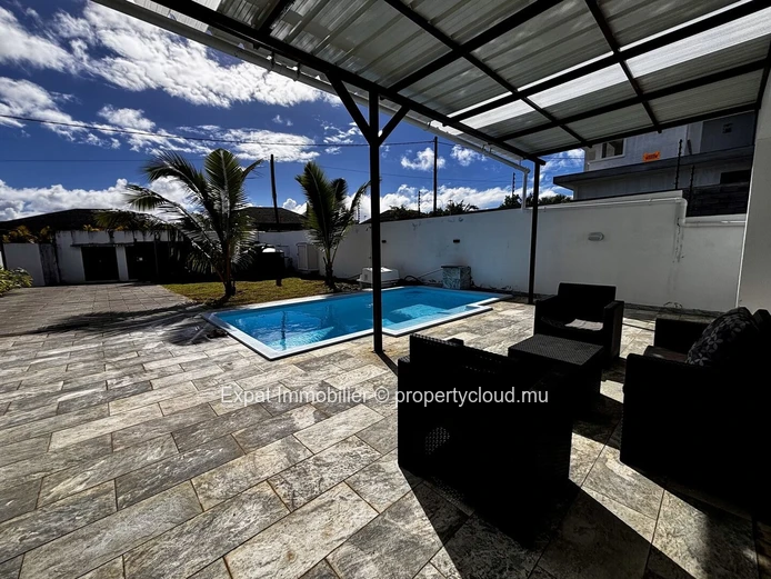 Family Villa With Swimming Pool And Garden – Grand Baie
