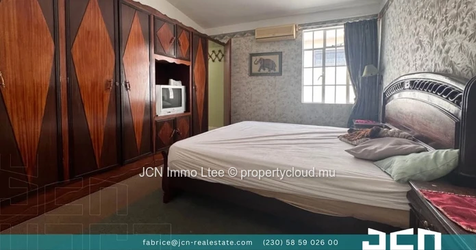 ?? For Sale in Sodnac – Spacious Home Full of Potential! ??