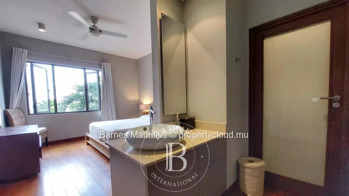 BAIN BOEUF - Seaside Luxury Living with Ocean Views - 3 Bedroom